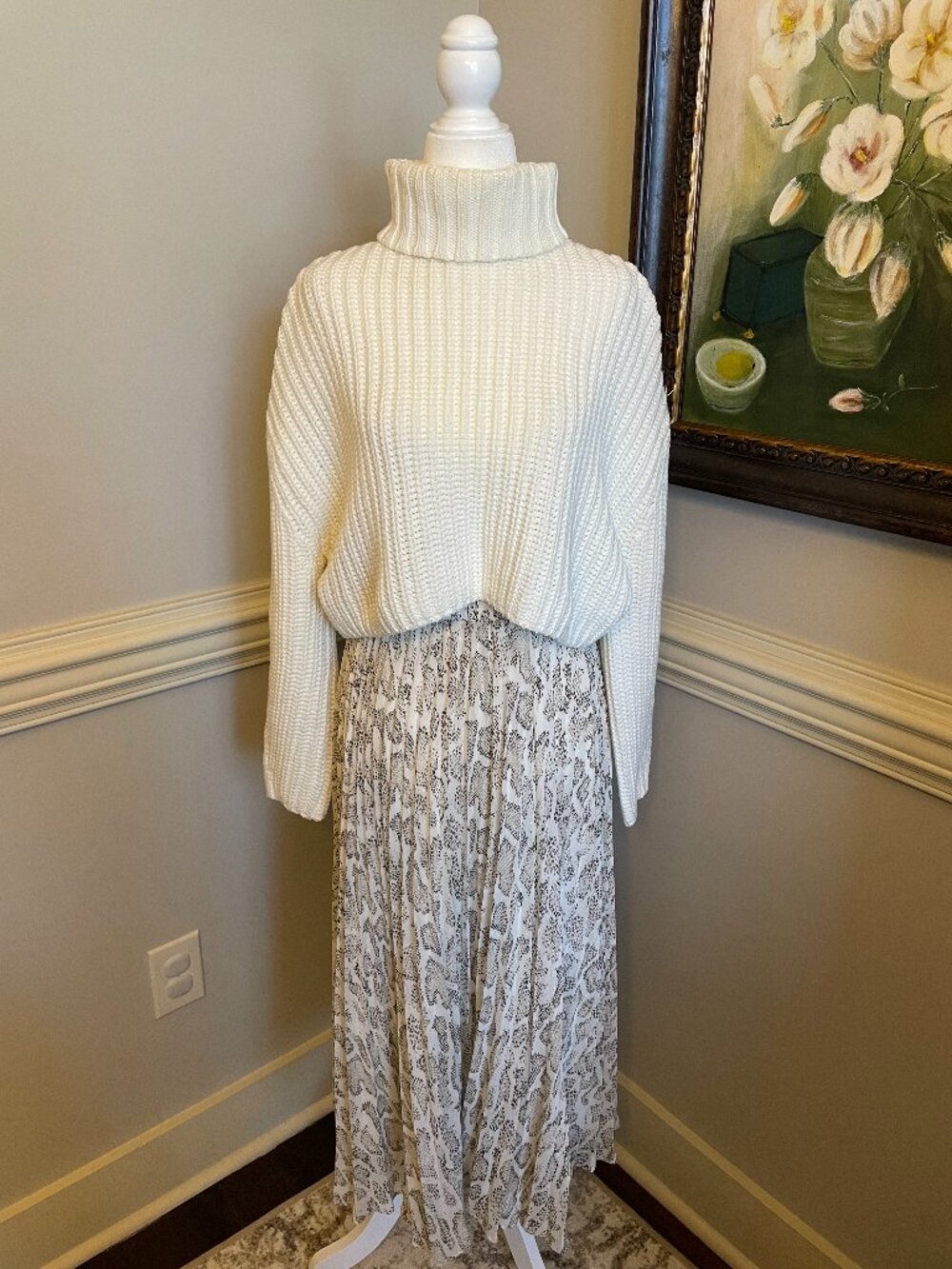 Lucy Paris Cream Snakeskin Print Pleated Midi Skirt Size S
